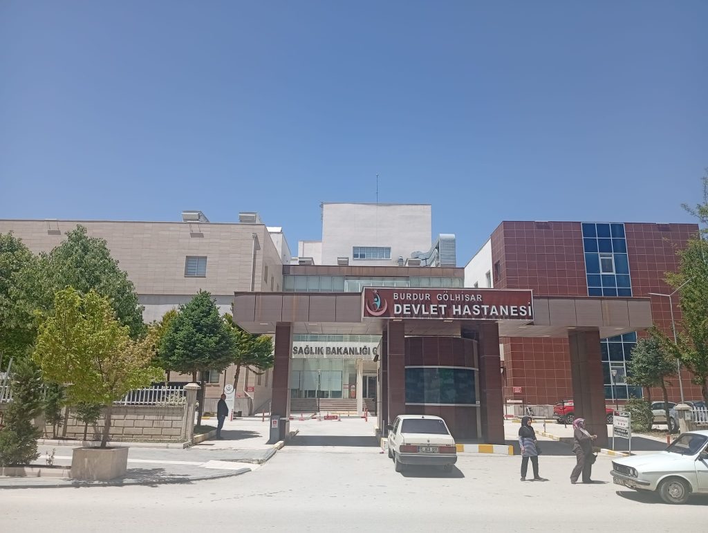 “SGK Aktif” Hastadan Acil Serviste Ücret